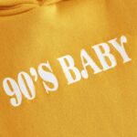 Polerón Hoodie Amarillo con Cordón y Bolsillo - Imagen 3