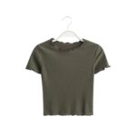 Crop Top de Canalé con Mangas Cortas y Cuello Redondo