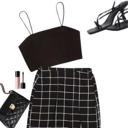 Conjunto de Top Liso y Falda con Estampado de Cuadros