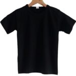 Remera basica negra estilo overside para niñas