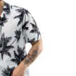 Conjunto tela chaliz antifluido blanco con estampado de palmeras negras - Imagen 2