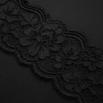 Liguero negro con encaje y tirantes ajustables - Imagen 3