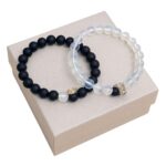 Set 2 Pulseras Pareja Piedra Lunar y Ónix con Corona - Imagen 2