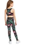 Conjunto deportivo infantil dos piezas, top y calzas largas