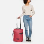 Equipaje de Cabina Eastpak Tranverz XS Eat Lobster 28.5L con Ruedas - Imagen 2